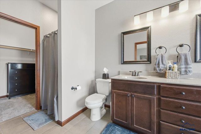 11867 ELK VIEW LOOP, Sturgis, SD 57785