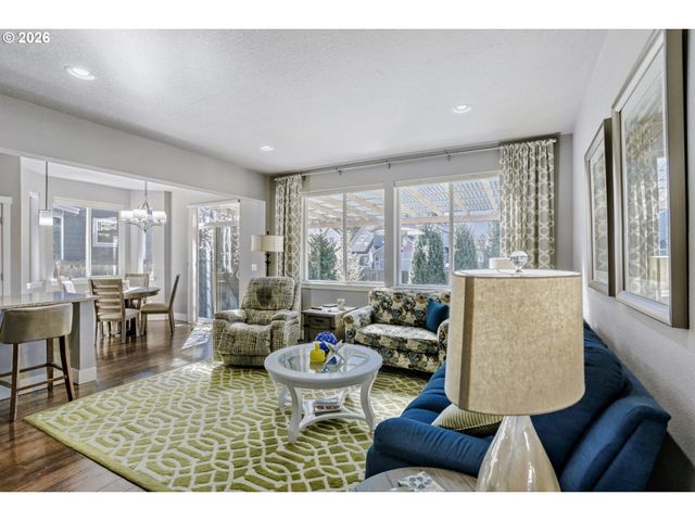 1335 Se 72ND Ave, Hillsboro, OR 97123