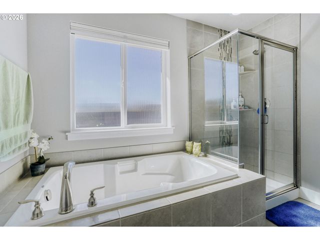 1335 Se 72ND Ave, Hillsboro, OR 97123