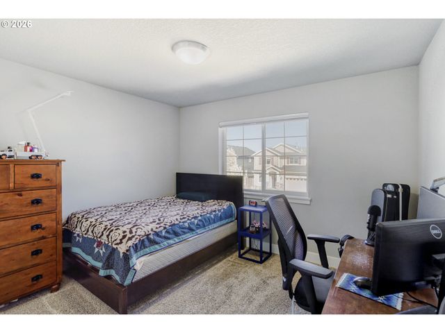 1335 Se 72ND Ave, Hillsboro, OR 97123