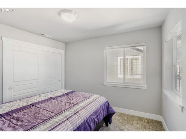 1335 Se 72ND Ave, Hillsboro, OR 97123