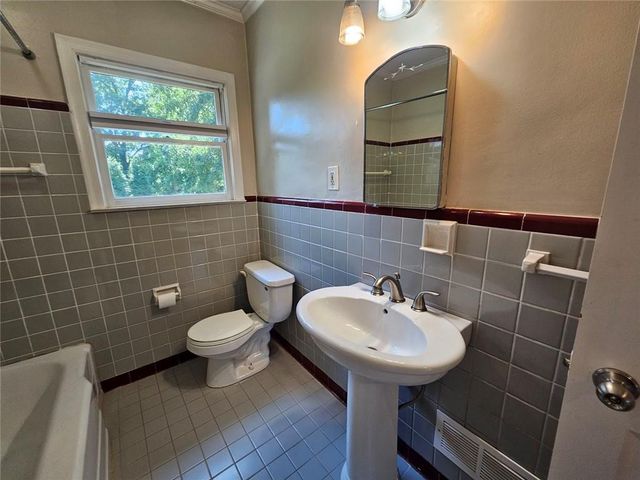 3293 Covington Highway, Avondale Estates, GA 30002