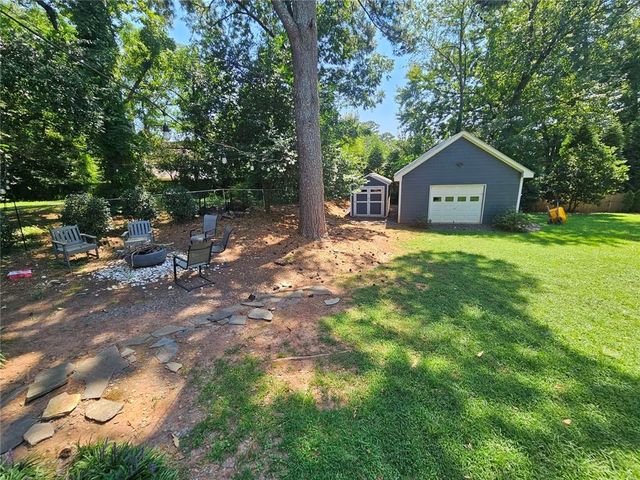 3293 Covington Highway, Avondale Estates, GA 30002