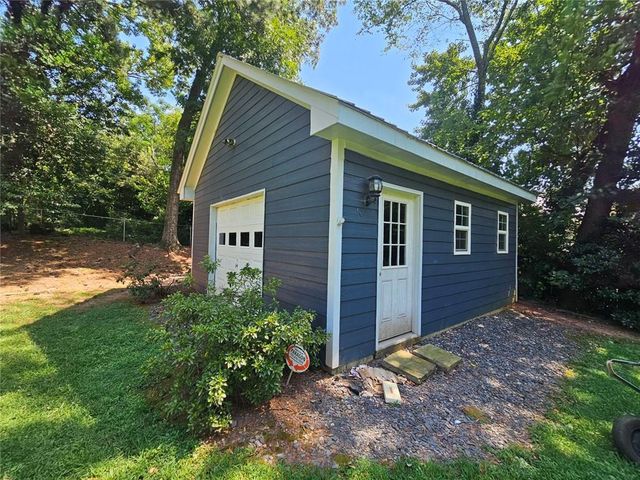 3293 Covington Highway, Avondale Estates, GA 30002