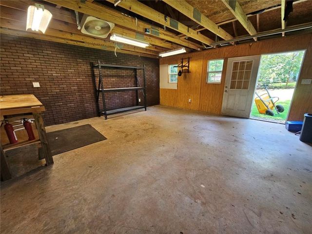 3293 Covington Highway, Avondale Estates, GA 30002