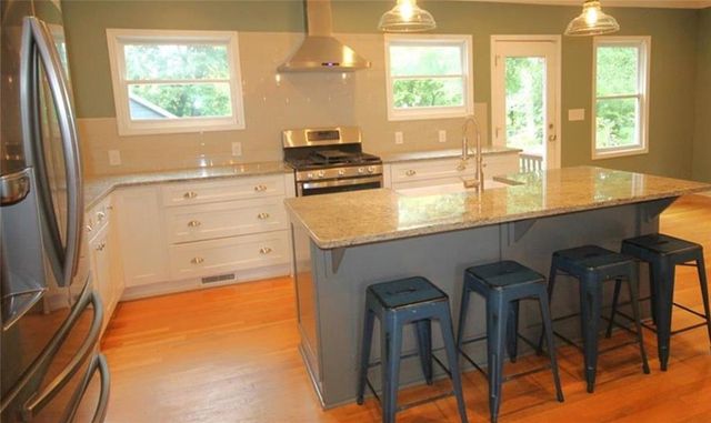 3293 Covington Highway, Avondale Estates, GA 30002