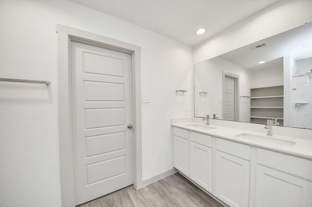 7803 Golden Rubia Lane, Rosharon, TX 77583