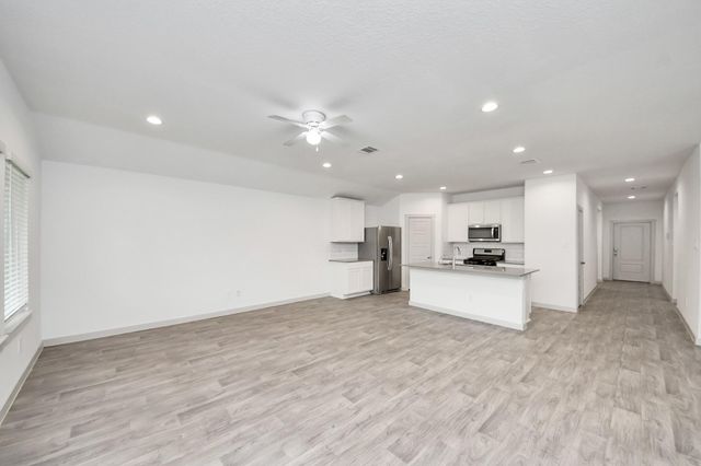 7803 Golden Rubia Lane, Rosharon, TX 77583