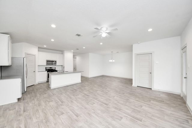 7803 Golden Rubia Lane, Rosharon, TX 77583