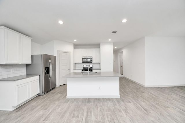 7803 Golden Rubia Lane, Rosharon, TX 77583