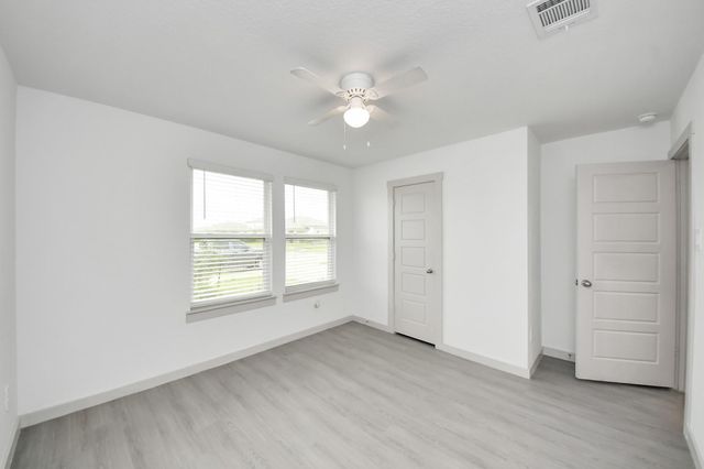 7803 Golden Rubia Lane, Rosharon, TX 77583