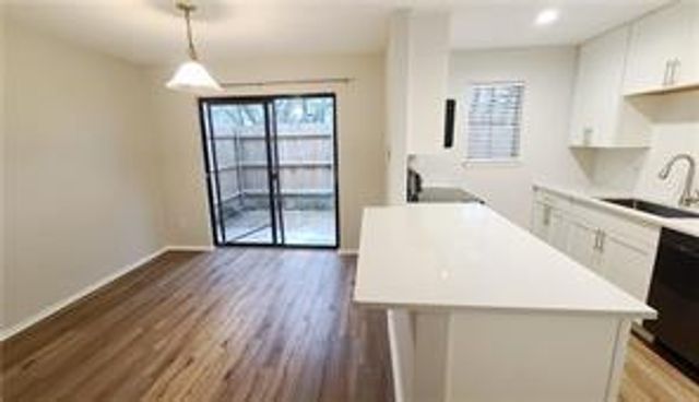 4159 Steck Ave 177, Austin, TX 78759