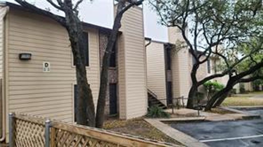 4159 Steck Ave 177, Austin, TX 78759