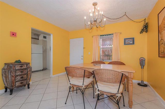 2861 Somerset Drive 317, Lauderdale Lakes, FL 33311