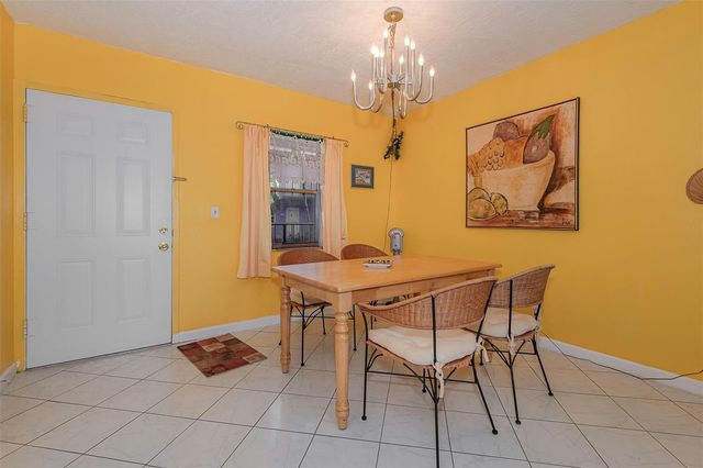 2861 Somerset Drive 317, Lauderdale Lakes, FL 33311