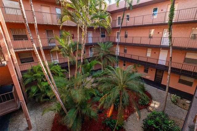 2861 Somerset Drive 317, Lauderdale Lakes, FL 33311