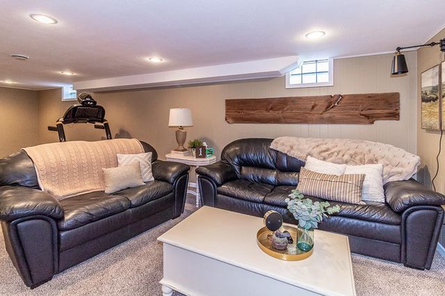 1406 LAWRENCE STREET, New London, WI 54961