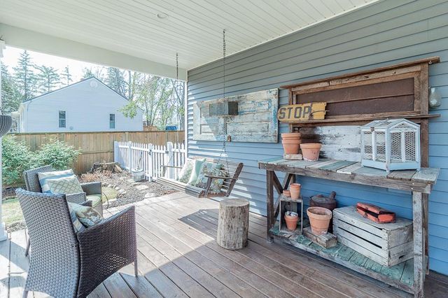 1406 LAWRENCE STREET, New London, WI 54961