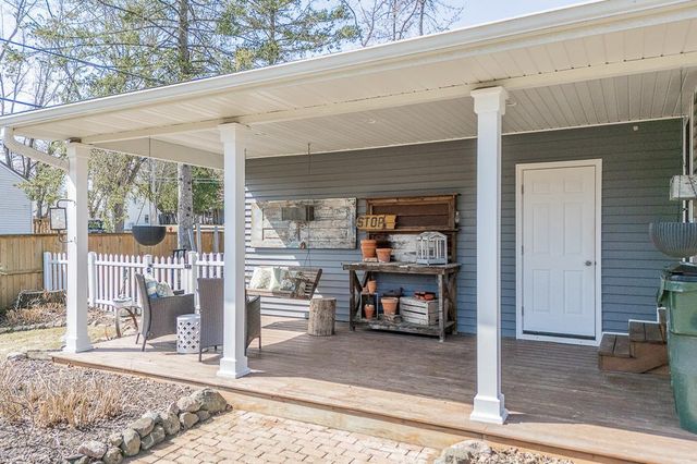 1406 LAWRENCE STREET, New London, WI 54961