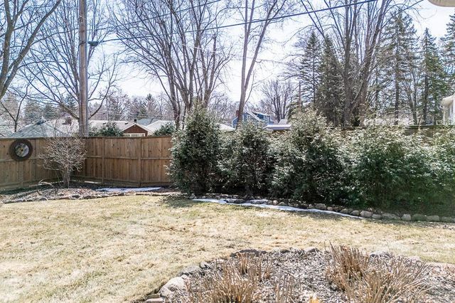 1406 LAWRENCE STREET, New London, WI 54961