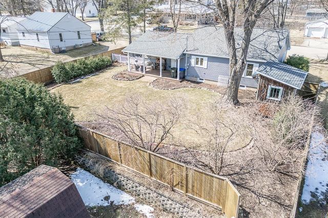 1406 LAWRENCE STREET, New London, WI 54961