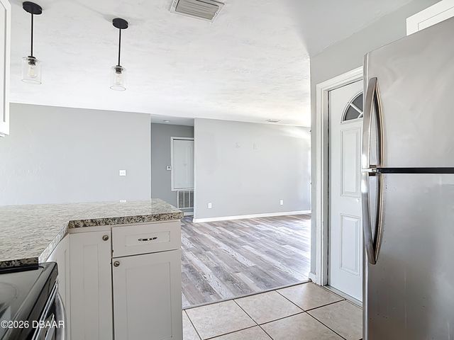 841 Hollywood Street, Daytona Beach, FL 32117