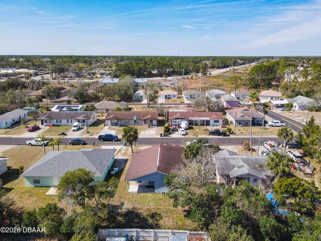 841 Hollywood Street, Daytona Beach, FL 32117