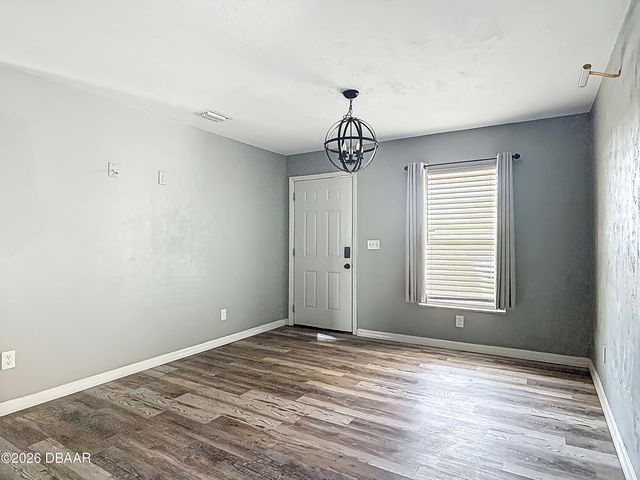 841 Hollywood Street, Daytona Beach, FL 32117