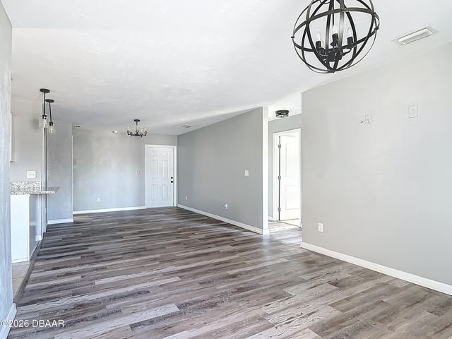 841 Hollywood Street, Daytona Beach, FL 32117