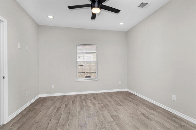 16706 E Hammon, Montgomery, TX 77316