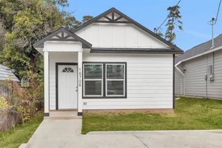 16706 E Hammon, Montgomery, TX 77316