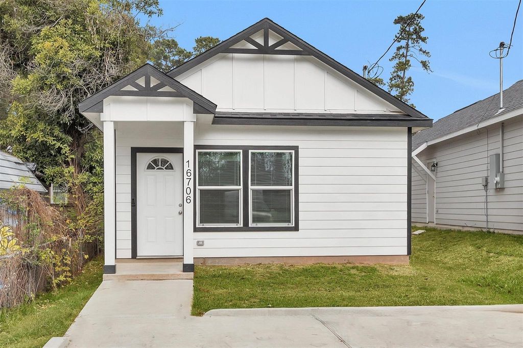 16706 E Hammon, Montgomery, TX 77316