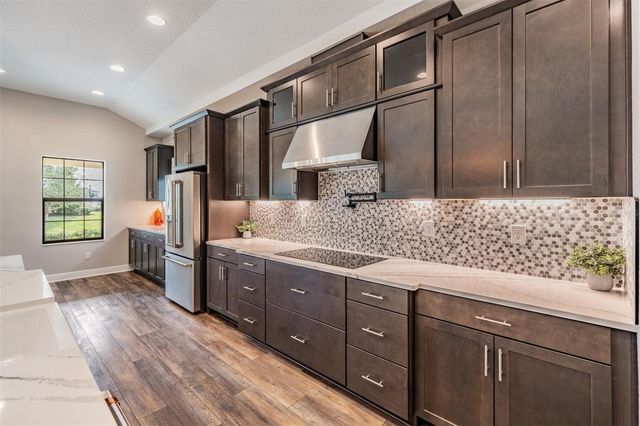 9206 ISABELLA CIRCLE, Parrish, FL 34219