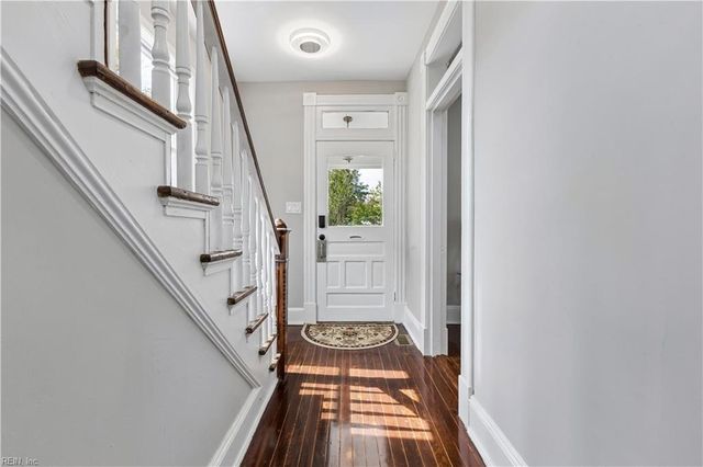 116 Linden AVE, Hampton, VA 23669