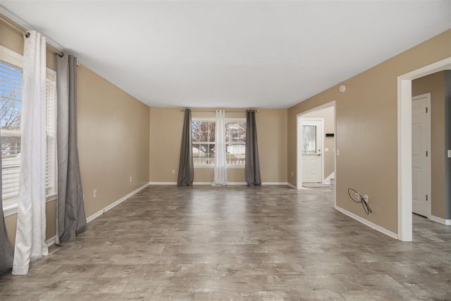 3094 Sundown Lane, Saginaw, MI 48603