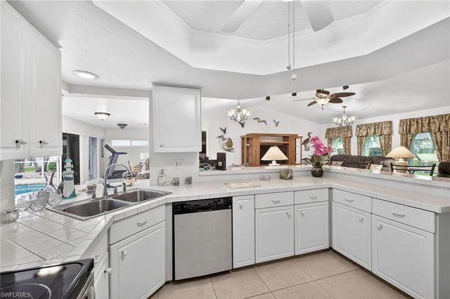 1710 SE 10th PL, Cape Coral, FL 33990