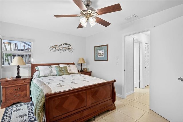 1710 SE 10th PL, Cape Coral, FL 33990