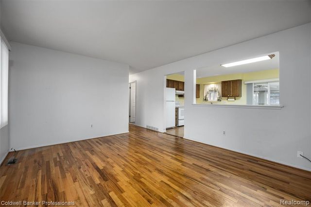 13323 Pomona Drive, Sterling Heights, MI 48312