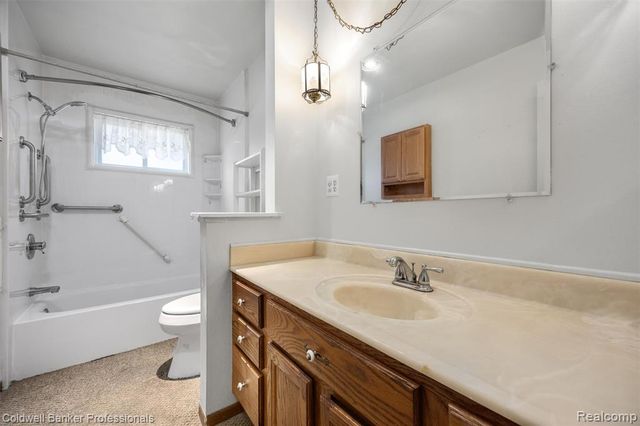13323 Pomona Drive, Sterling Heights, MI 48312