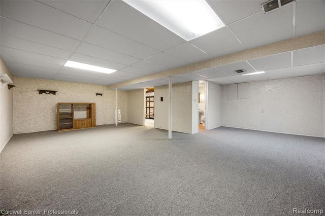 13323 Pomona Drive, Sterling Heights, MI 48312