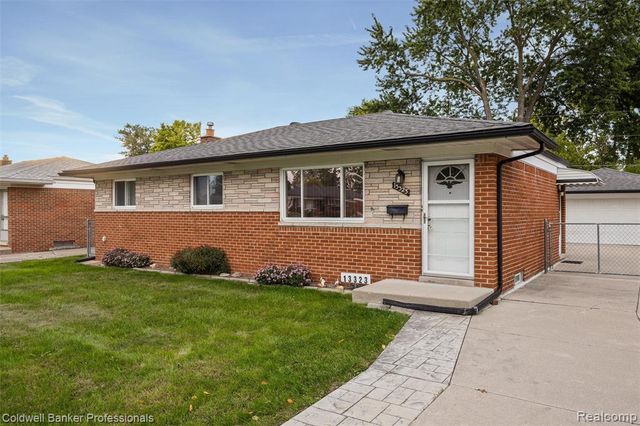 13323 Pomona Drive, Sterling Heights, MI 48312