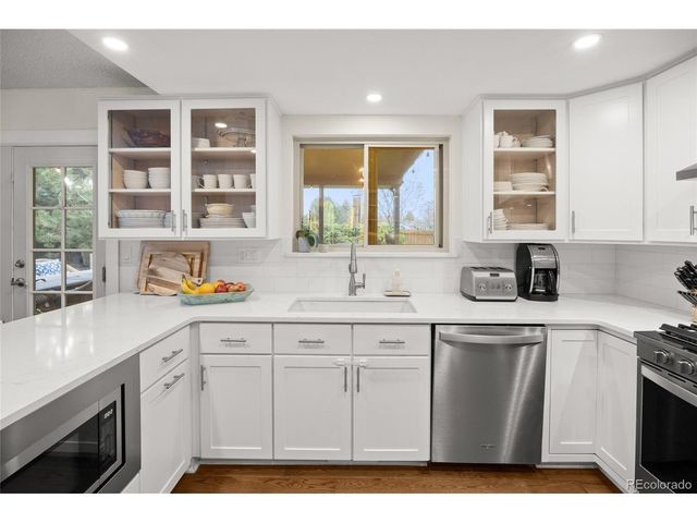 6023 S Lima St, Englewood, CO 80111