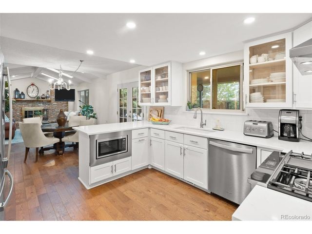 6023 S Lima St, Englewood, CO 80111