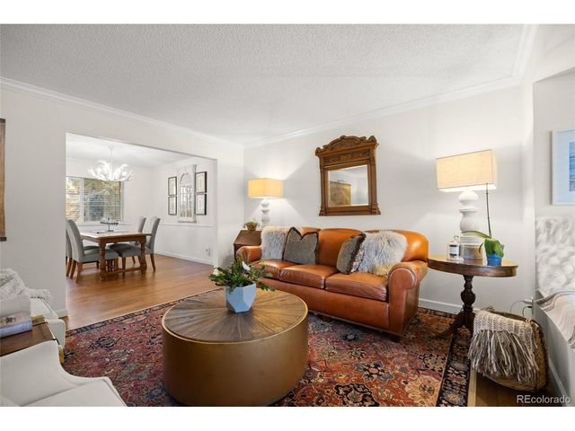 6023 S Lima St, Englewood, CO 80111