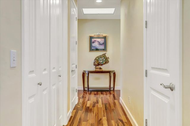 10973 Scotts Flat Dam Rd, Nevada City, CA 95959