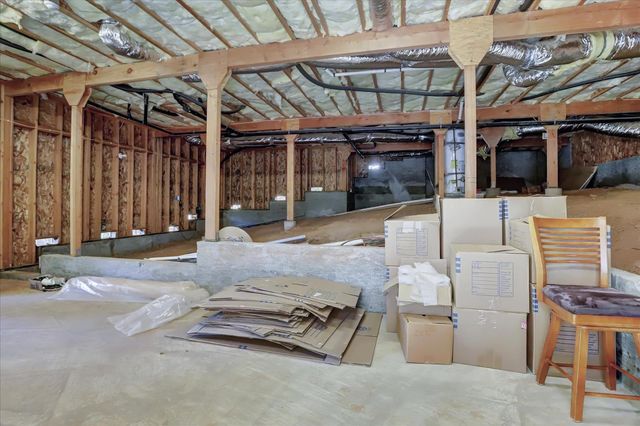 10973 Scotts Flat Dam Rd, Nevada City, CA 95959