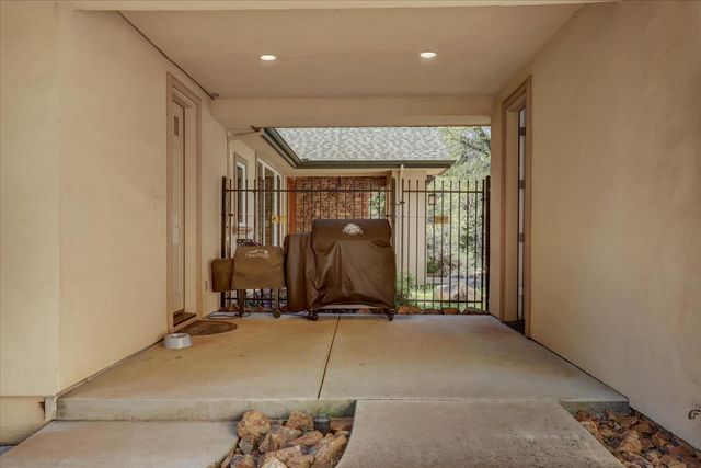 10973 Scotts Flat Dam Rd, Nevada City, CA 95959