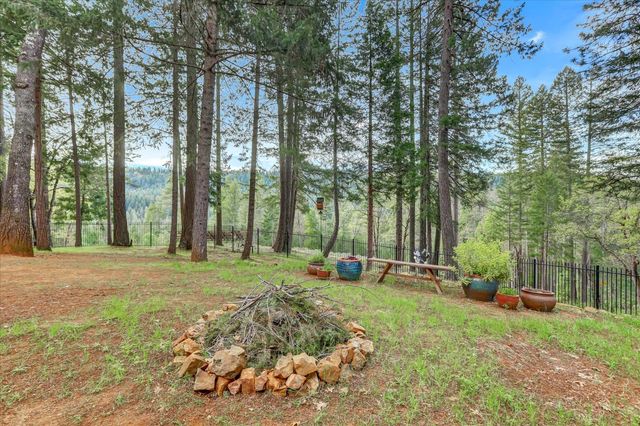 10973 Scotts Flat Dam Rd, Nevada City, CA 95959
