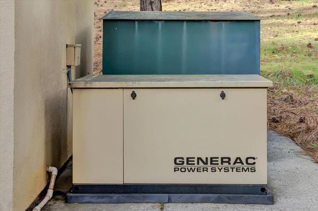 10973 Scotts Flat Dam Rd, Nevada City, CA 95959