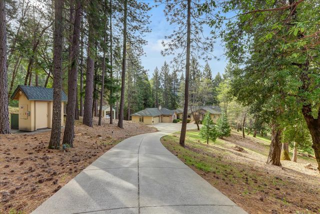 10973 Scotts Flat Dam Rd, Nevada City, CA 95959